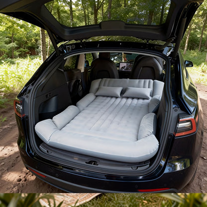 SUV trunk inflatable bed